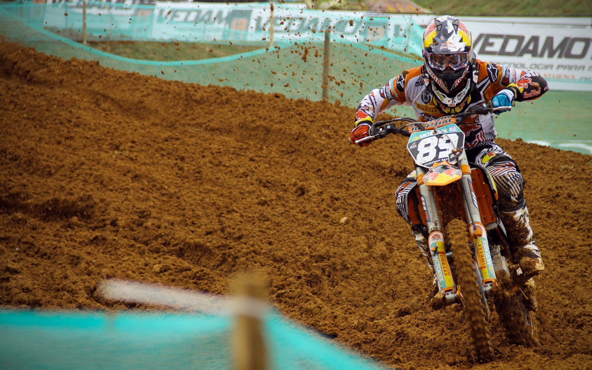 南非羚羊队的超级后排：皮特·斯图斯的精彩表现